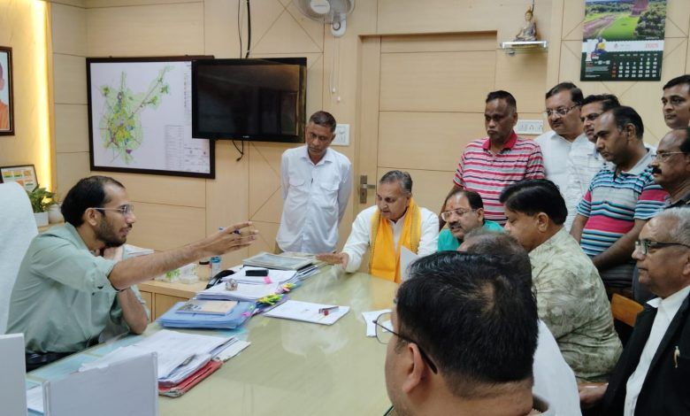 Religious Sentiment or Rule Violation? MDA’s Sealing Order in Meerut Sparks Political Uproar 1 111 109