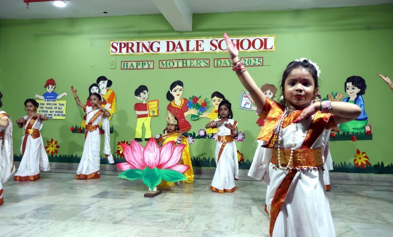 Spring Dale School Celebrates Mother's Day with Heartfelt Tributes, Cultural Flair, and Academic Recognition 1 111 40