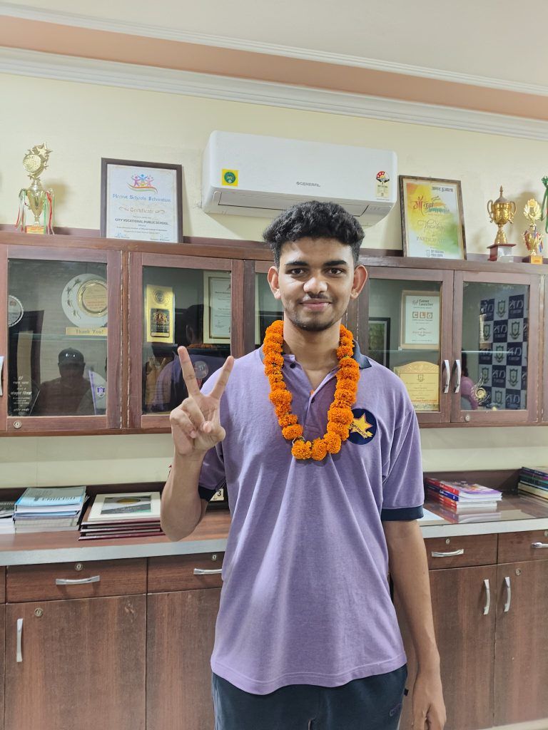 Girls Shine Brighter in CBSE Class 12 Results 2025; Pass Percentage Sees a Marginal Rise 14 111 52