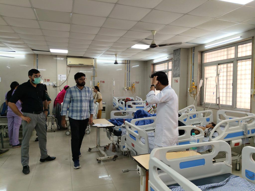 Tragic Road Accident in Bulandshahr Claims Five Lives, 27 Injured Referred to Medical College 4 114 5