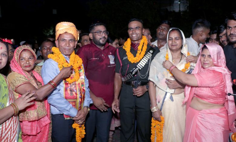 From Long Jumps to Lofty Ranks: Ghaziabad’s Lt. Gagandeep Bharti Receives Grand Welcome for Making the City Proud 1 111 33