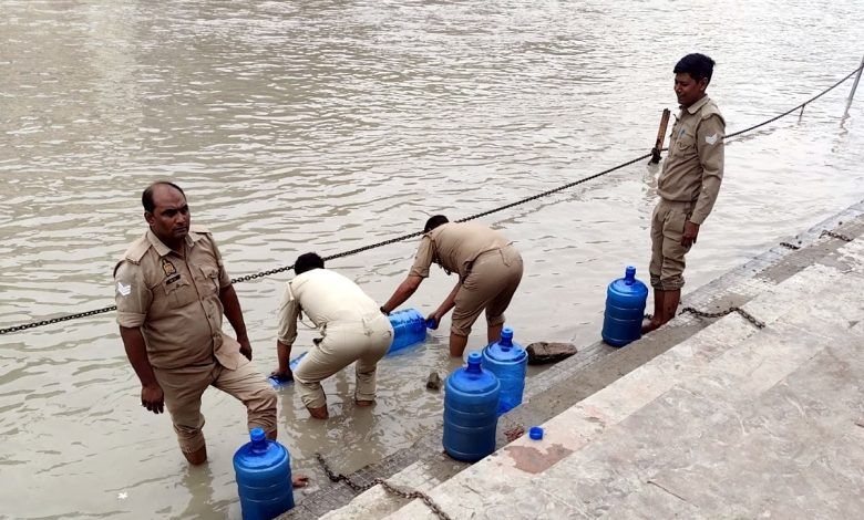 Ghaziabad Police Brings Holy Ganga Water from Har Ki Pauri for Devotees Ahead of Kanwar Yatra 1 111 18