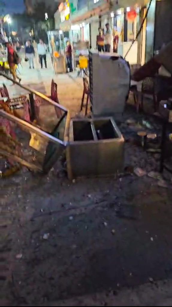 Plaster Collapse from 13th Floor in KW Srishti Society Raises Alarm, Sparks Demand for Structural Audits of High-Rise Buildings in Rajnagar Extension 1 112 28