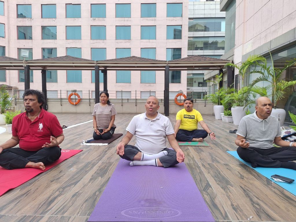 गाज़ियाबाद में वर्ल्ड कॉन्फ्रेंस ऑन कंप्रीहेंसिव क्रिटिकल केयर और ब्रोंकोपल्मोनरी वर्ल्ड कांग्रेस का हुआ भव्य समापन 2 112 3