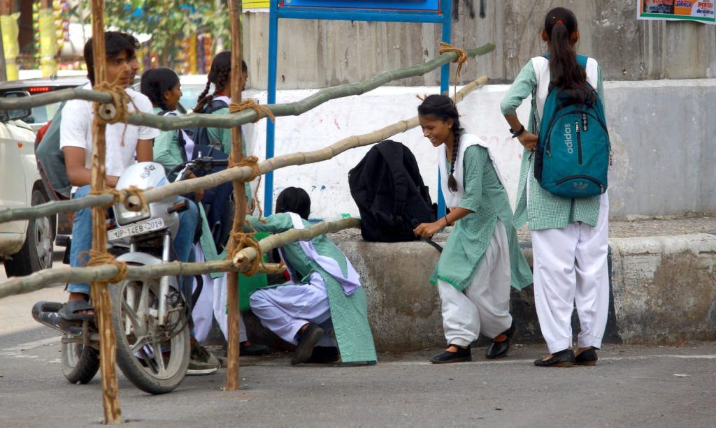 All Educational Institutions in Ghaziabad to Remain Closed from July 17 to 23 Due to Kanwar Yatra 5 114 1