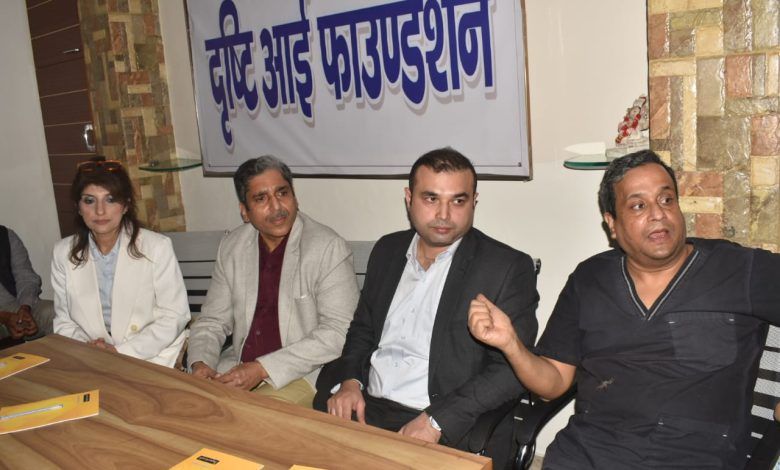दृष्टि आई फाउंडेशन में अत्याधुनिक Unity VCS 4D Phaco System का शुभारंभ, मेरठ बना उन्नत नेत्र सर्जरी तकनीक का अग्रदूत 1 111 30