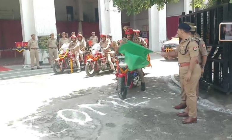 गाजियाबाद में 'अग्निशमन सेवा स्मृति दिवस' पर प्राणों की आहूति देने वाले वीर 'अग्निशमन कर्मियों' को श्रद्धांजलि दी गई 1 111 5