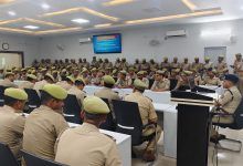 गाजियाबाद में 200 प्रशिक्षु आरक्षियों को मिला आधुनिक ट्रैफिक प्रबंधन का प्रशिक्षण ; सड़क सुरक्षा, नागरिक समन्वय और डिजिटल संचार पर दिया गया विशेष जोर 7 211 5