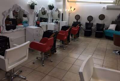 Natural Care Specialist Annabelle Salon in New York NY