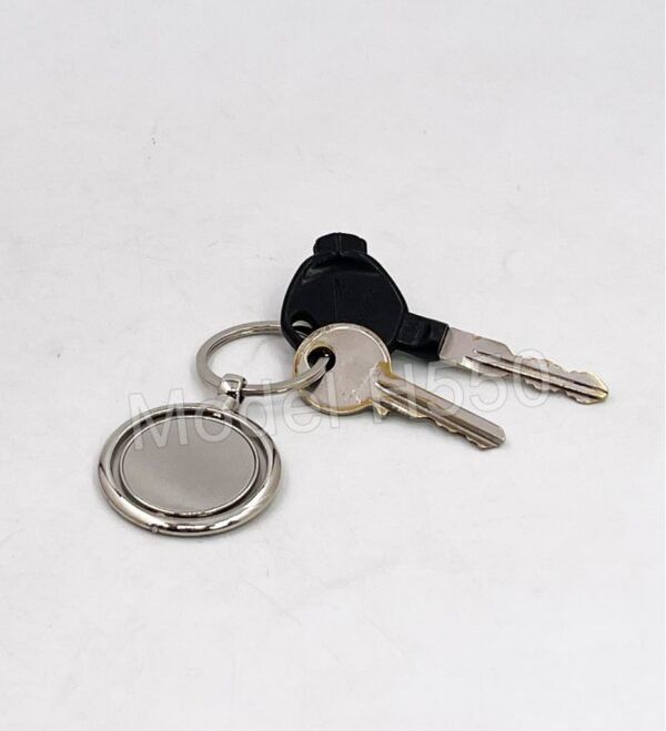 Rotating Metal Keychain - Image 2