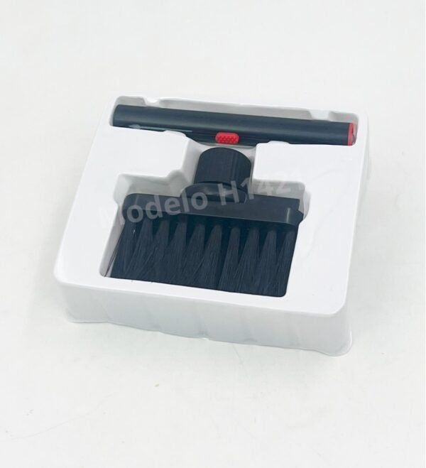5 In 1 Gadget Cleaner - Image 2