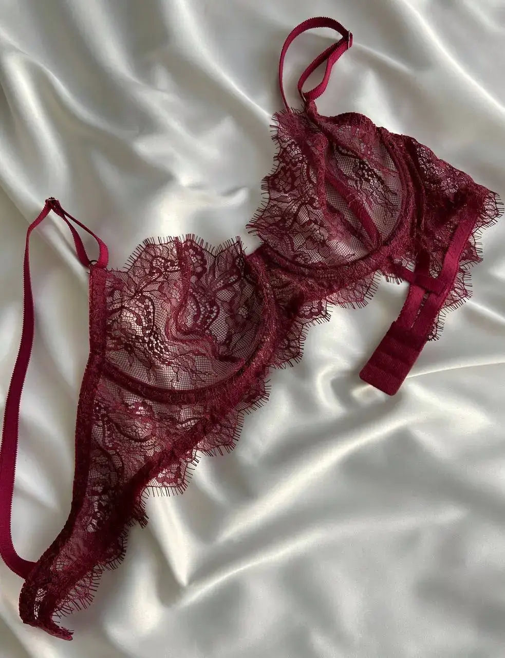 BURGUNDY 🍷