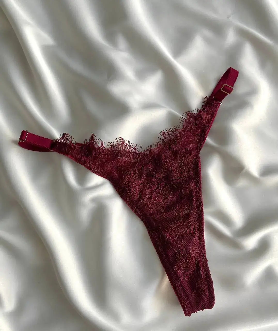 BURGUNDY 🍷