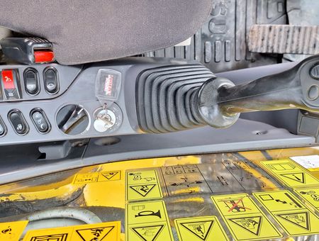 KOMATSU PC170LC-11 - 18477