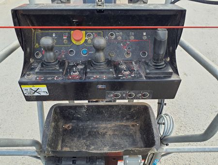 MANITOU 200 ATJ RC ST5 S1 - 20112