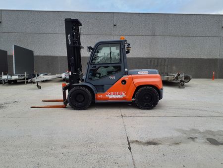 TOYOTA 40-8FD70N - 20343