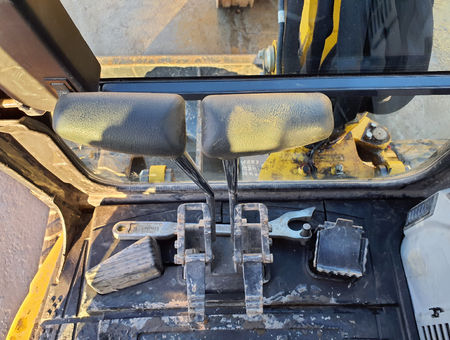 KOMATSU PC35MR-5 - 21127