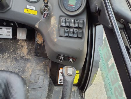 MANITOU MC 25-4 D K ST5 S1 - 21548