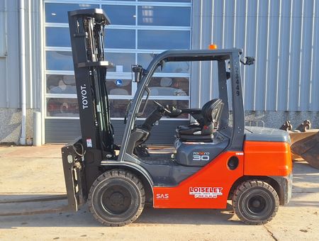 TOYOTA 52-8FDF30 - 23449