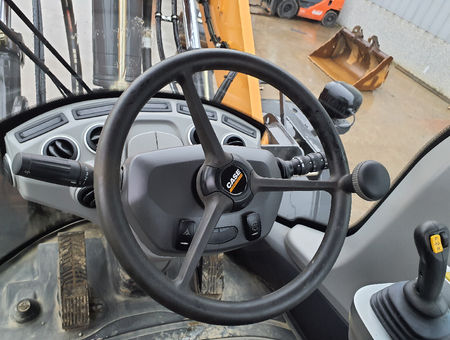 CASE 921G ZB - 24611