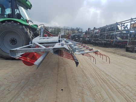 AGRIMAT EB 600 R3HXXX ETRILLES - 30400