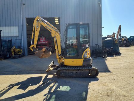 KOMATSU PC26MR-3 - 35373