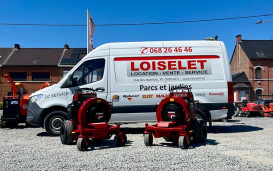 Nouvelle vente de deux souffleurs Stand-On FERRIS FB1000 !