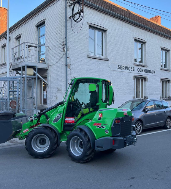 Un AVANT 855i vendu !