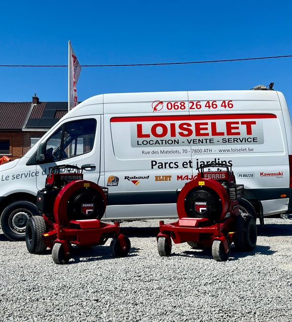 Nouvelle vente de deux souffleurs Stand-On FERRIS FB1000 !