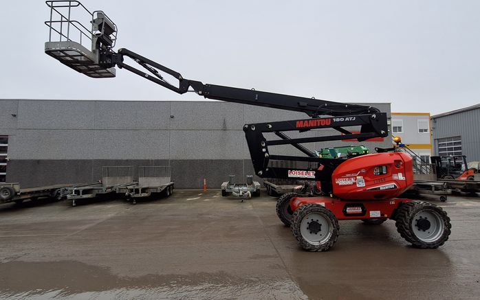 MANITOU 180 ATJ RC 4RD ST5 S1 - 17864