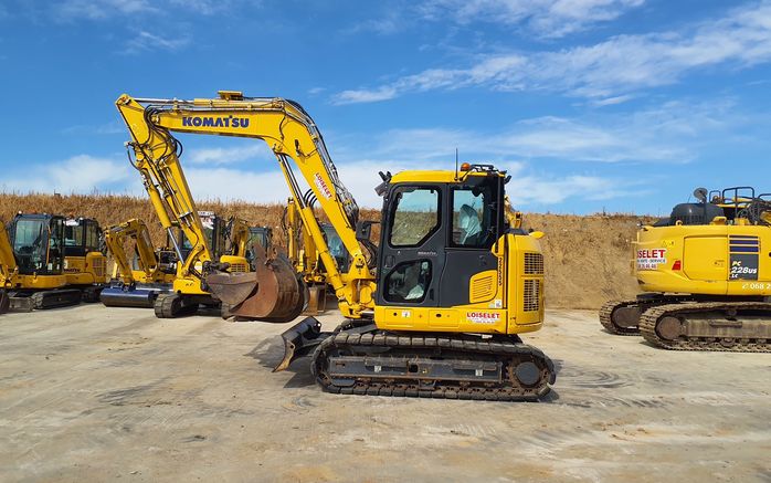 KOMATSU PC88MR-11 - 22555