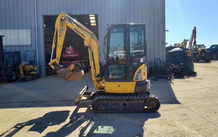 KOMATSU PC26MR-3 - 35373