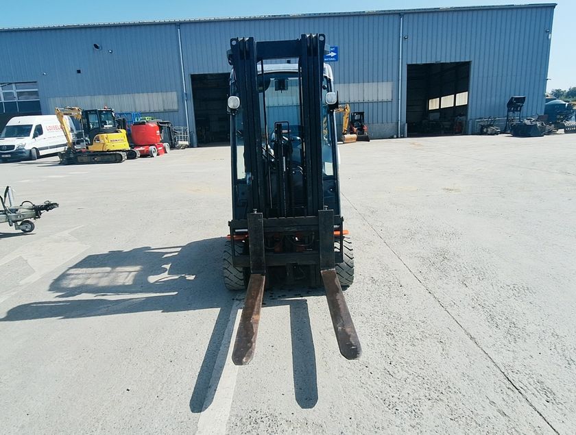 8FBM20T - 11223