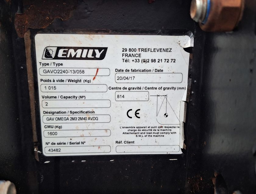 EMILY GAVO2240 - 12121