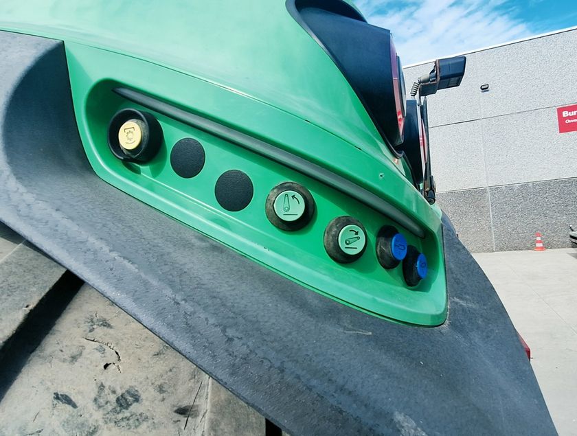 DEUTZ 6185 TTV - 15976