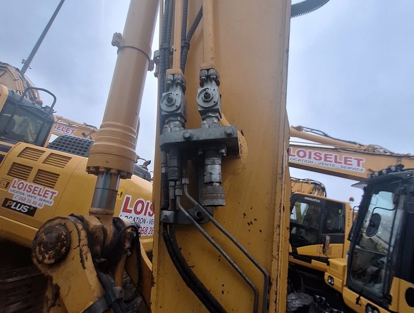KOMATSU PC210LC-11 - 16532