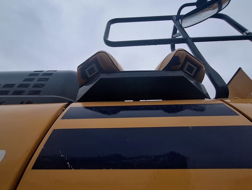 KOMATSU PC210LC-11 - 16532