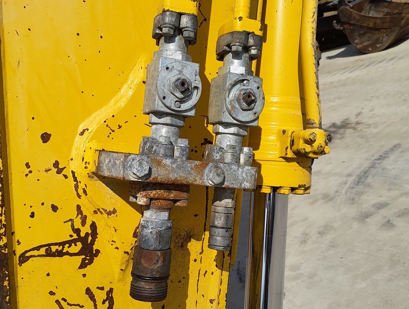 KOMATSU PC228USLC-11 - 16607