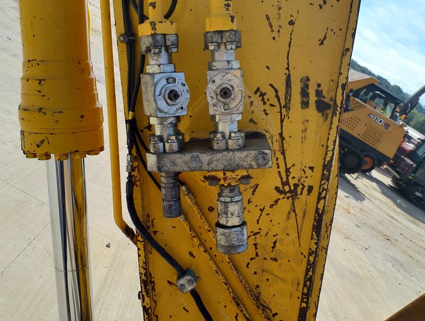 KOMATSU PC228USLC-11 - 16607
