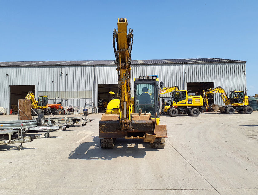KOMATSU PC88MR-10 - 17034
