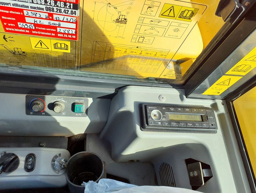 KOMATSU PC80MR-5 - 17752