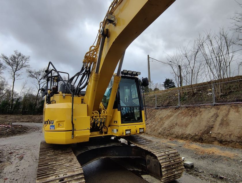 KOMATSU PC228USLC-11 - 18473