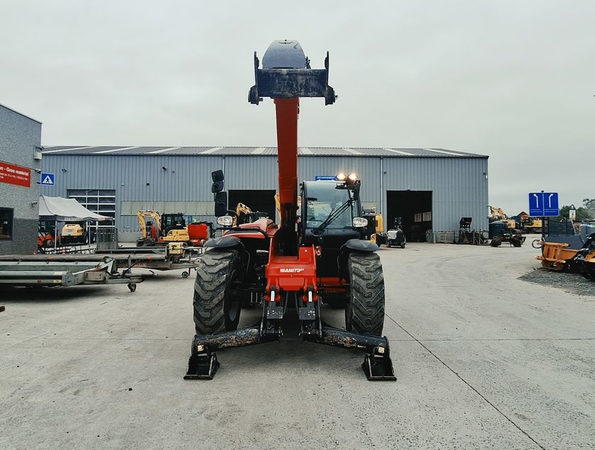 MT 1135 HA EASY 75D ST5 S1 - 18685