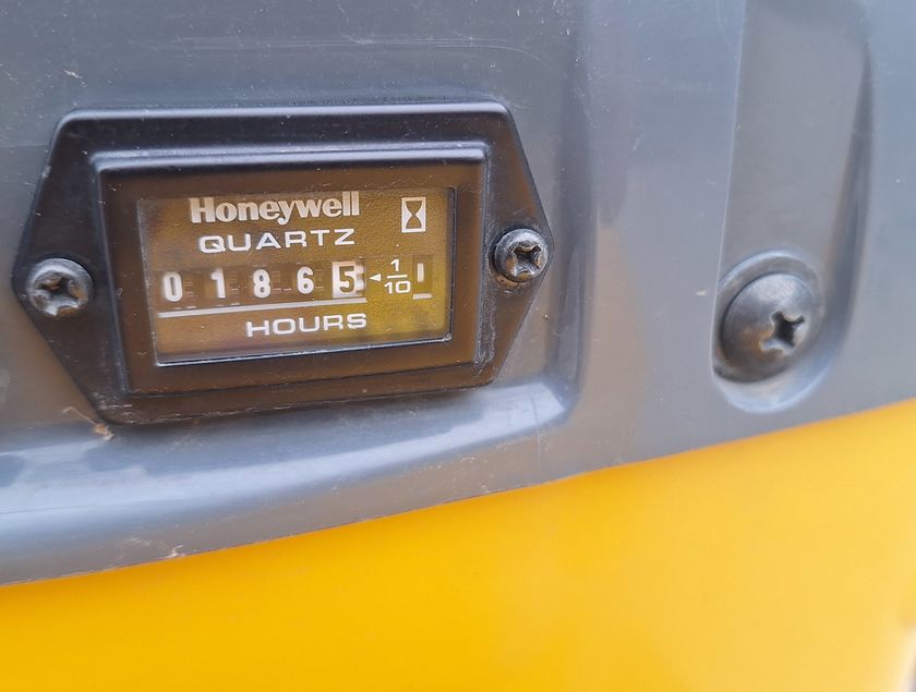 KOMATSU PC09-1 - 18823