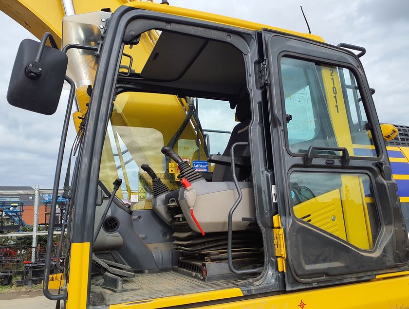 KOMATSU PC290LC-11 - 21011