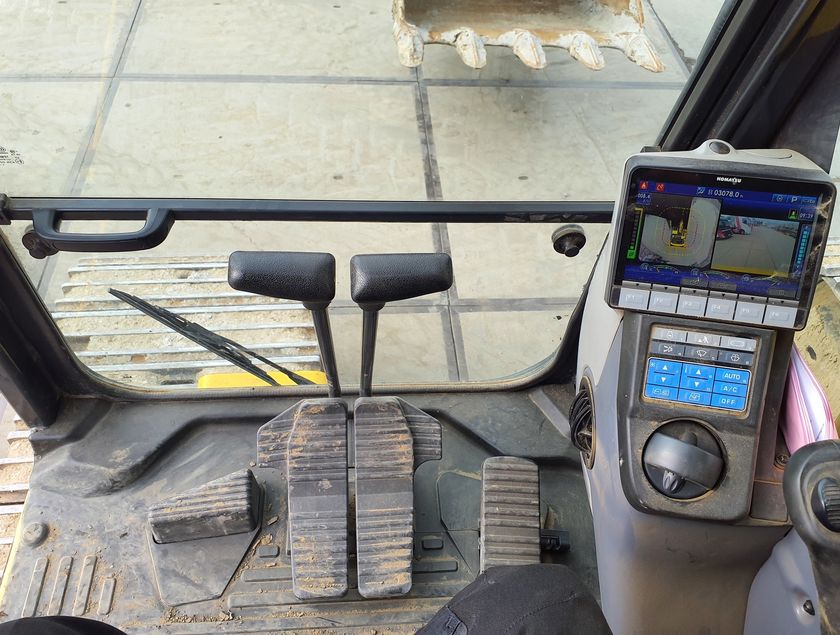 KOMATSU PC290LC-11 - 21011