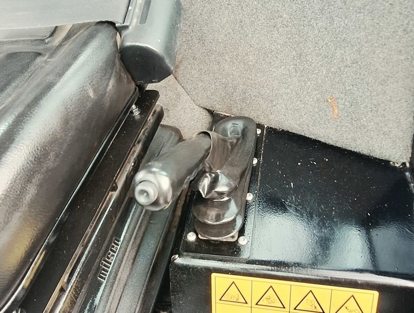  AL 750 - 21568