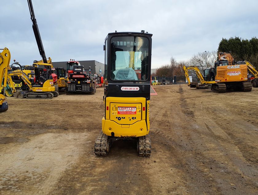 KOMATSU PC16R-3HS - 22524