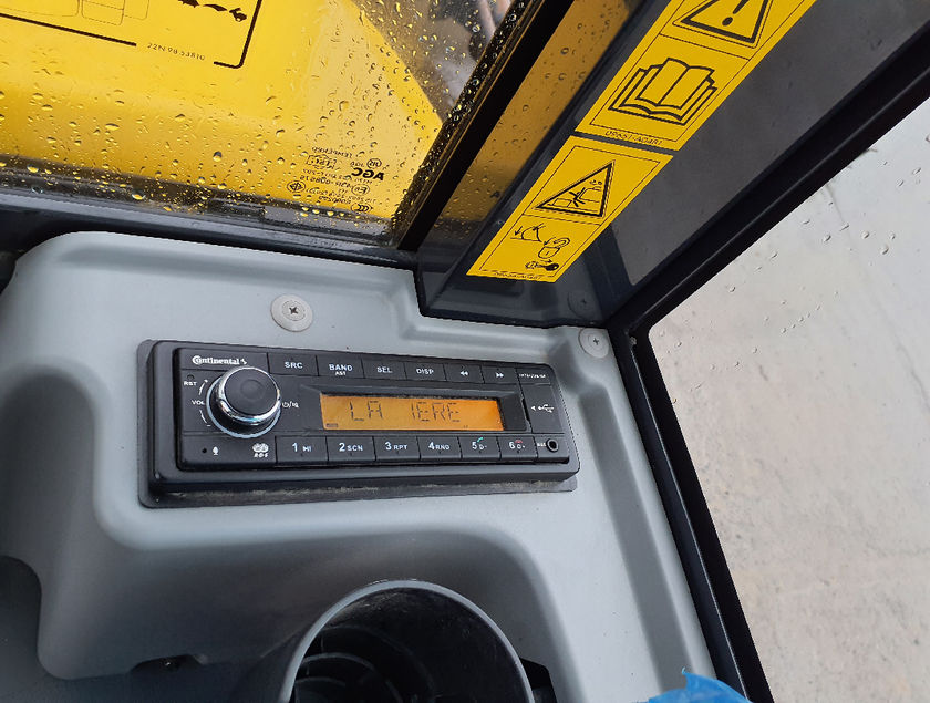 KOMATSU PC58MR-5 - 22549