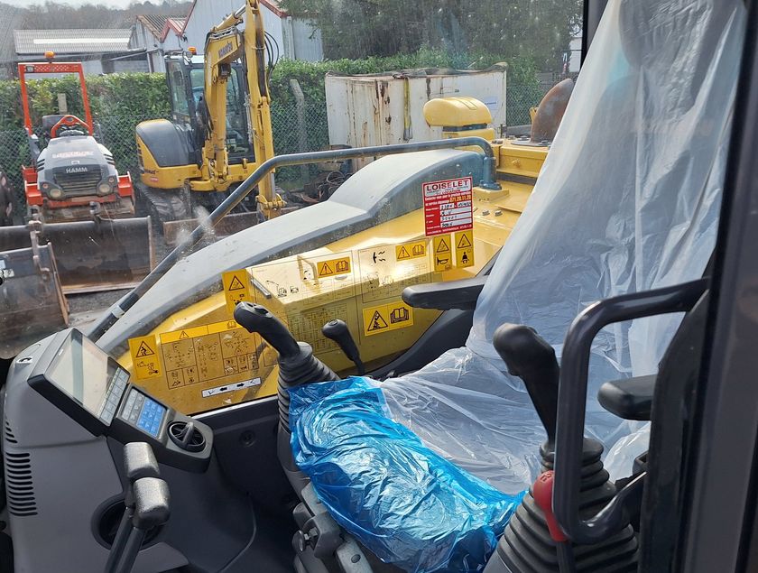 KOMATSU PC88MR-11 E0 - 22556